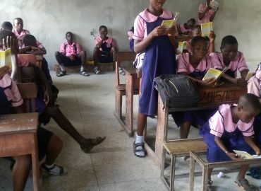 For N2,700.00 you can provide a chair and a table for a child this Children’s Day